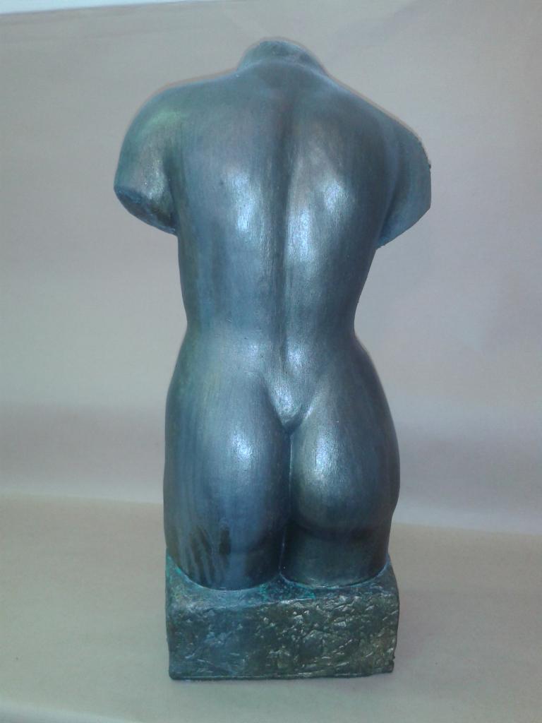 Buste bronze de dos
